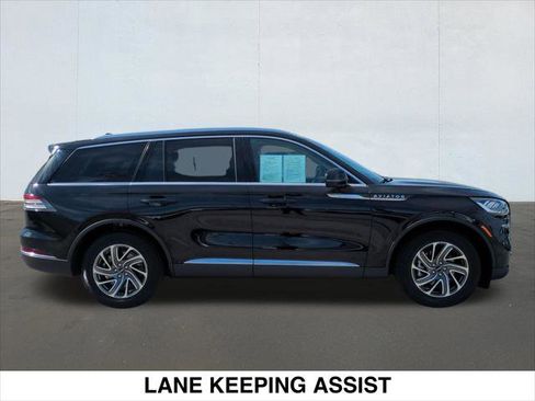 Certified 2023 Lincoln Aviator 2WD w/ Class IV Trailer Tow Package image 6