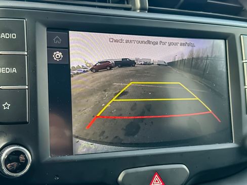 Used 2024 Kia Soul LX w/ Option Group 015 image 19