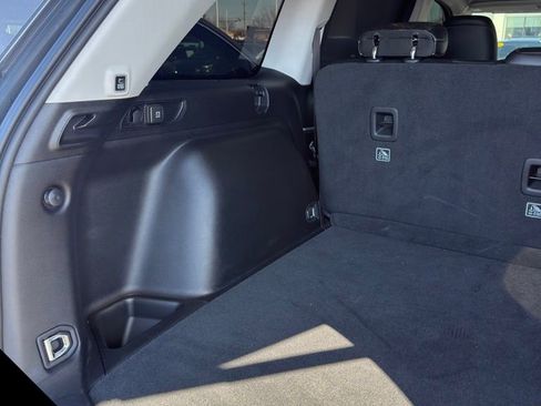 Used 2024 Jeep Grand Cherokee Limited w/ Luxury Tech Group II image 29