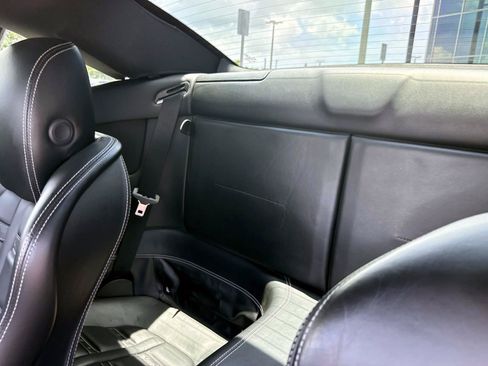 Used 2014 Ferrari California RWD image 16