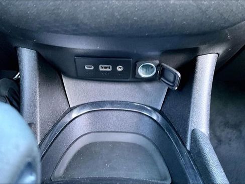 Used 2024 Chevrolet Malibu LT image 15