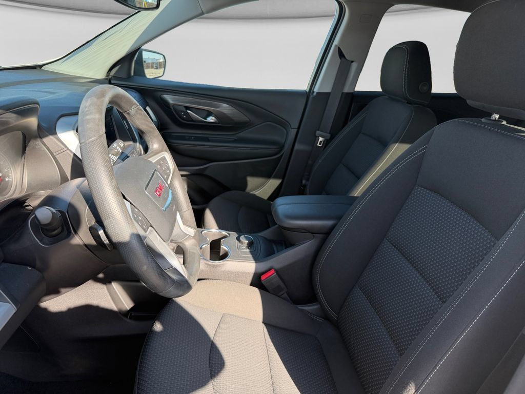 Used 2024 GMC Terrain SLE AWD/4WD image 23