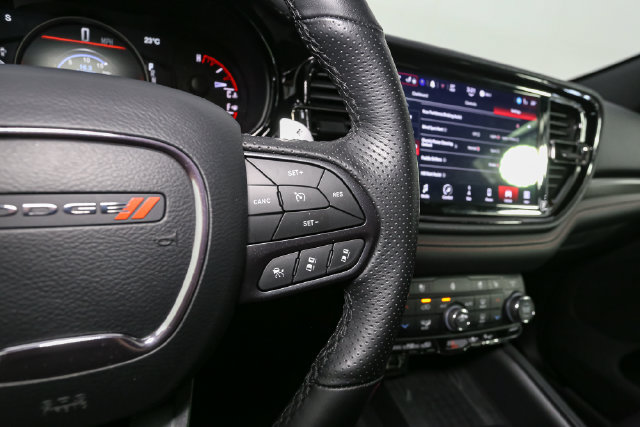 Used 2025 Dodge Durango R/T AWD/4WD image 40