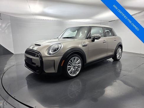 Used 2024 MINI Cooper S FWD image 8
