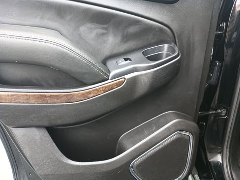 Used 2017 Chevrolet Tahoe LS w/ All-Season Package image 25