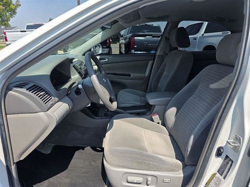 Used 2006 Toyota Camry SE FWD image 7
