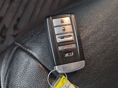 Used 2018 Acura MDX SH-AWD image 38