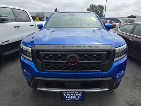 Used 2024 Nissan Frontier PRO-4X w/ Technology Package image 2