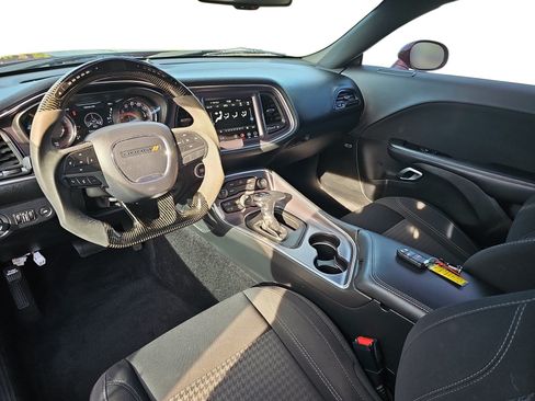 Used 2018 Dodge Challenger R/T w/ Blacktop Package RWD image 10