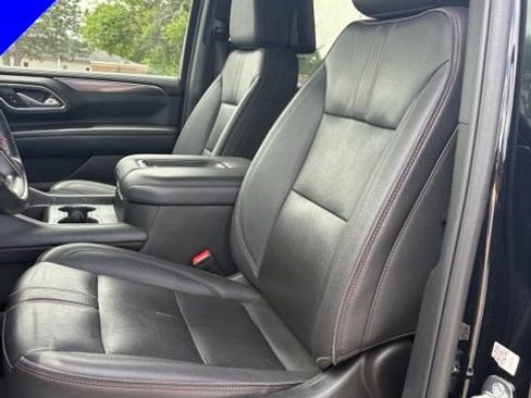 Used 2024 Chevrolet Tahoe RST w/ Luxury Package AWD/4WD image 12