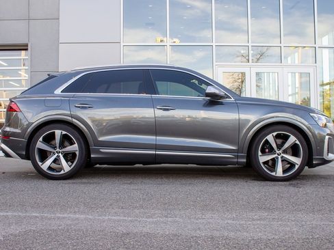 Used 2024 Audi SQ8 Prestige image 4