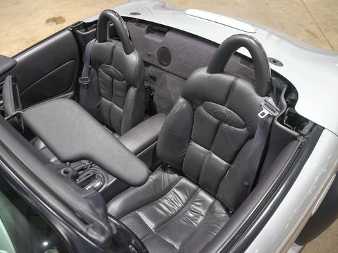 Used 2001 Plymouth Prowler RWD image 19