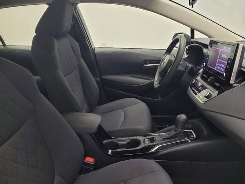 Used 2020 Toyota Corolla LE image 21