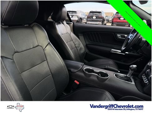 Used 2020 Ford Mustang Premium RWD image 23