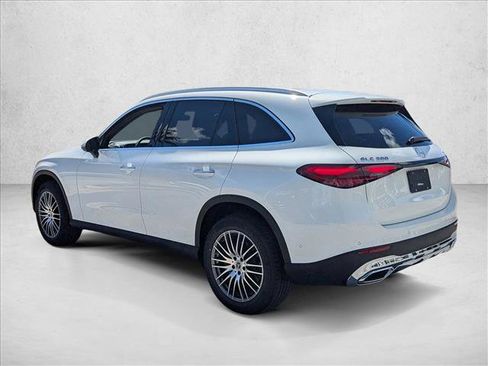 New 2026 Mercedes-Benz GLC 300 4MATIC image 8