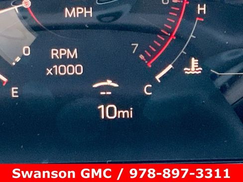 New 2026 GMC Terrain AT4 w/ Convenience Package III image 12