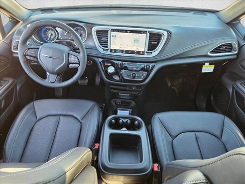 New 2026 Chrysler Pacifica Select w/ S Appearance Package FWD image 13