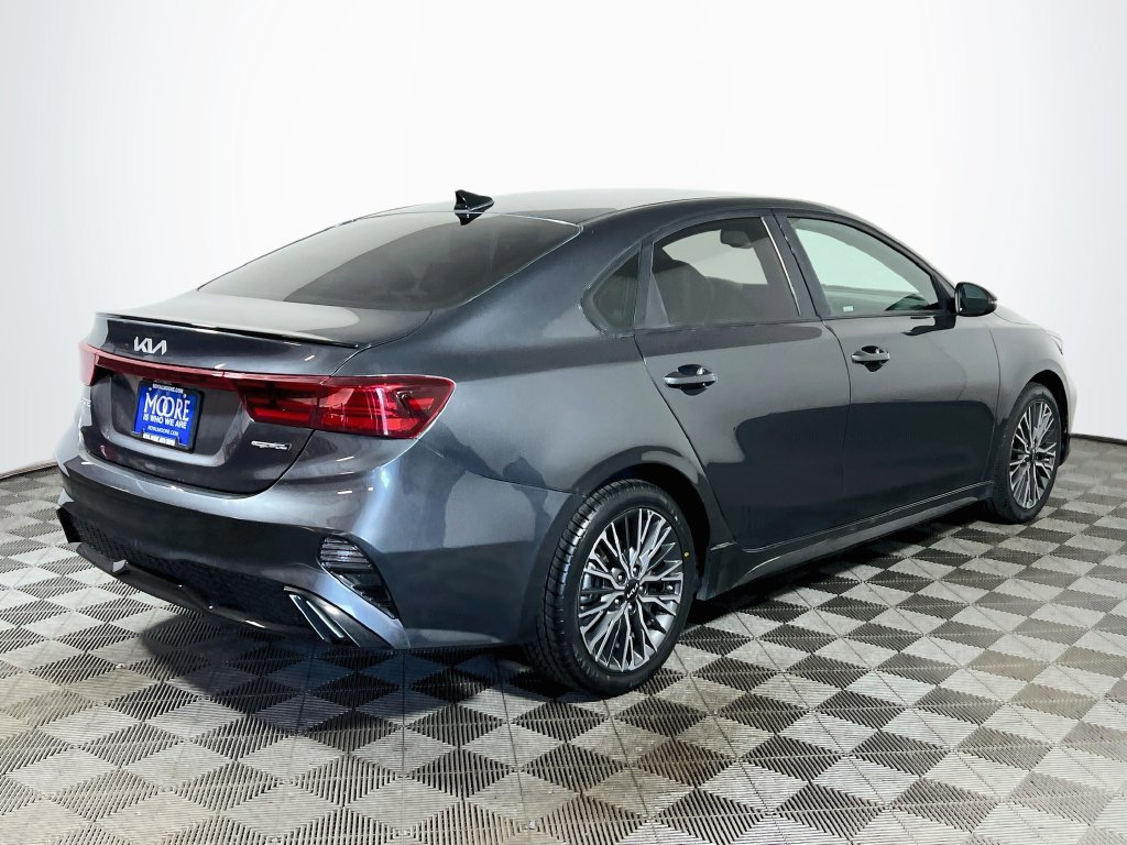 Used 2023 Kia Forte GT-Line FWD image 7