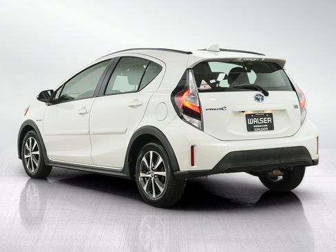 Used 2018 Toyota Prius C Two w/ Carpet Mat Package FWD image 3