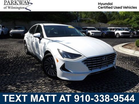 Used 2022 Hyundai Sonata SEL FWD image 1