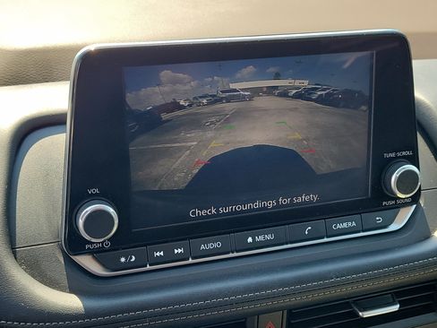 Certified 2023 Nissan Rogue SV w/ SV Premium B Package FWD image 20