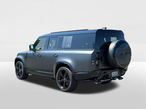 Used 2024 Land Rover Defender 130 V8 AWD/4WD image 6