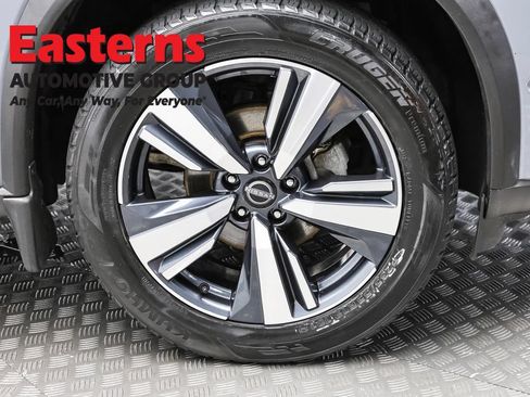 Used 2023 Nissan Rogue SL w/ SL Premium Package AWD/4WD image 30