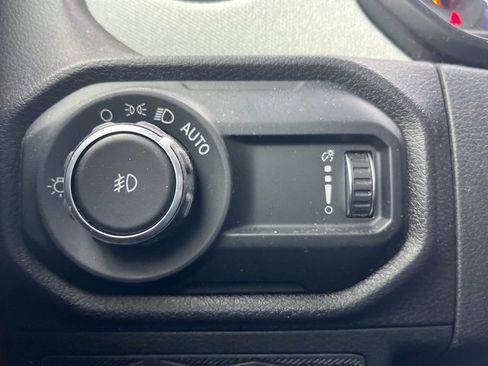 Used 2024 Jeep Wrangler Sport S image 24
