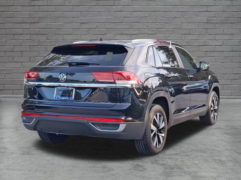 Used 2023 Volkswagen Atlas Cross Sport SE FWD image 10