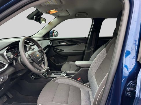 Certified 2022 Chevrolet TrailBlazer LT w/ Driver Confidence Package image 14