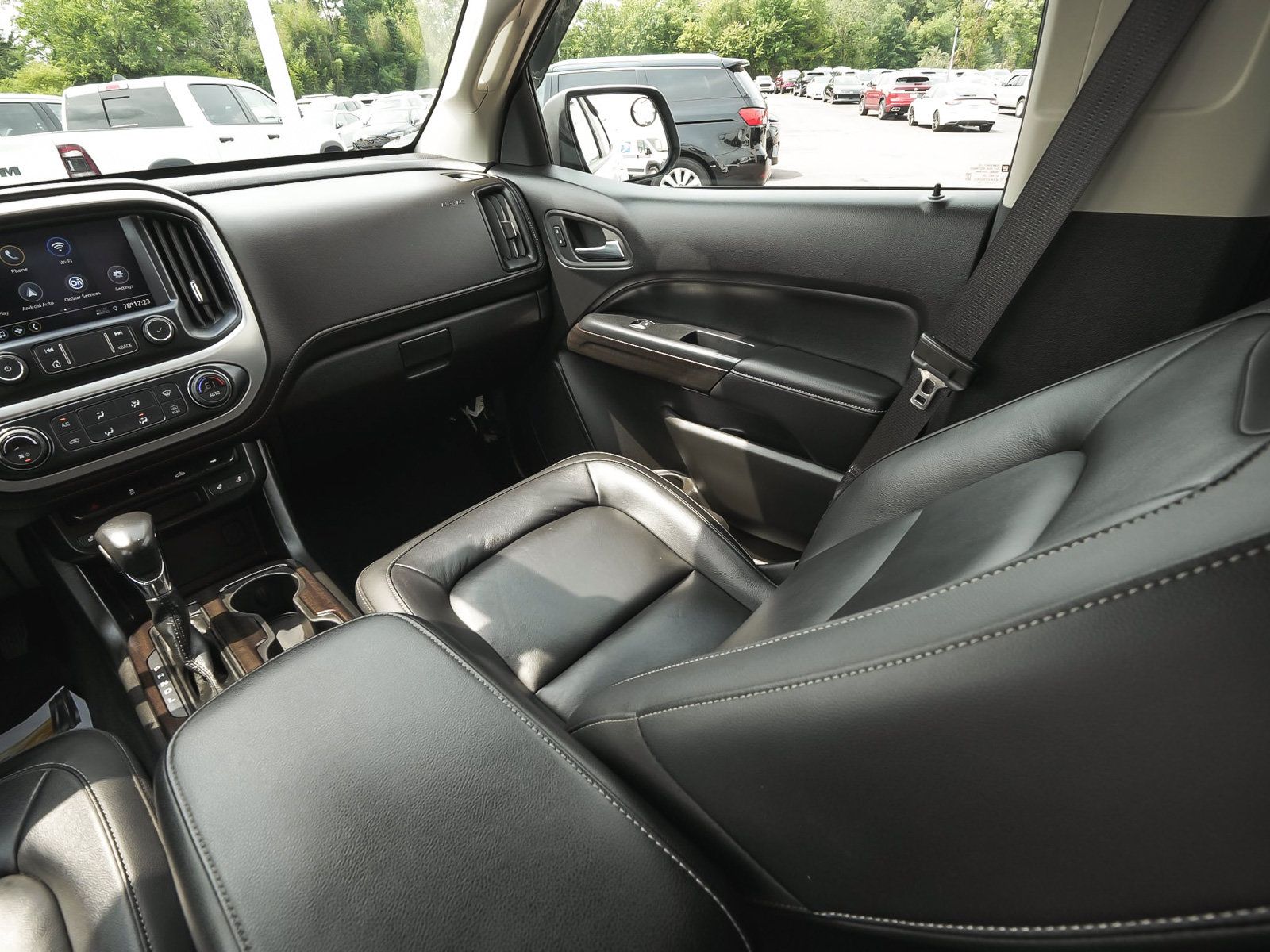 Used 2022 GMC Canyon Elevation w/ Elevation Premium Package AWD/4WD image 44