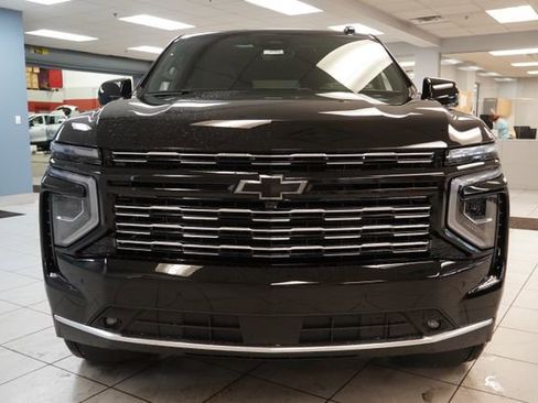 New 2026 Chevrolet Tahoe High Country w/ Sun And Tow Package AWD/4WD image 15