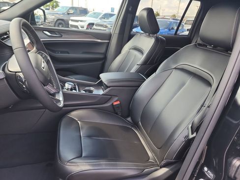 New 2026 Jeep Grand Cherokee Limited w/ Limited Altitude Package RWD image 21