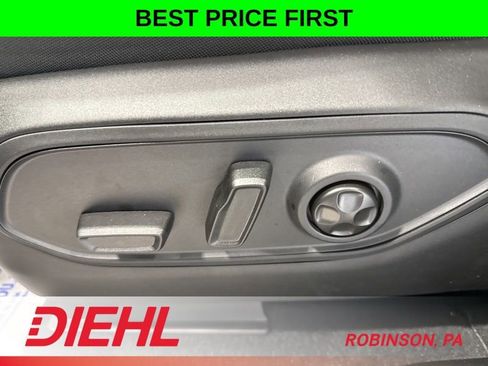 New 2026 Jeep Grand Cherokee L 4WD image 22