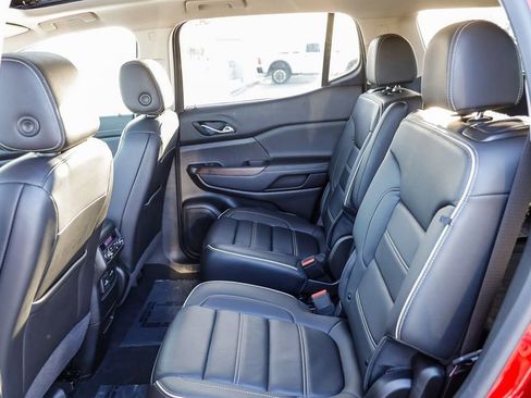 Used 2023 GMC Acadia Denali w/ Denali Ultimate Package AWD/4WD image 23