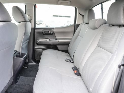 Used 2021 Toyota Tacoma SR5 image 18