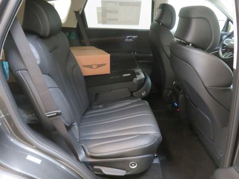 New 2026 Genesis GV80 2.5T Select image 9