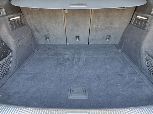 Used 2023 Audi SQ5 Premium Plus w/ Premium Plus Package image 23