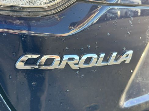 Used 2024 Toyota Corolla SE image 11