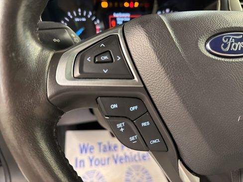 Used 2014 Ford Fusion SE w/ Equipment Group 202A FWD image 16