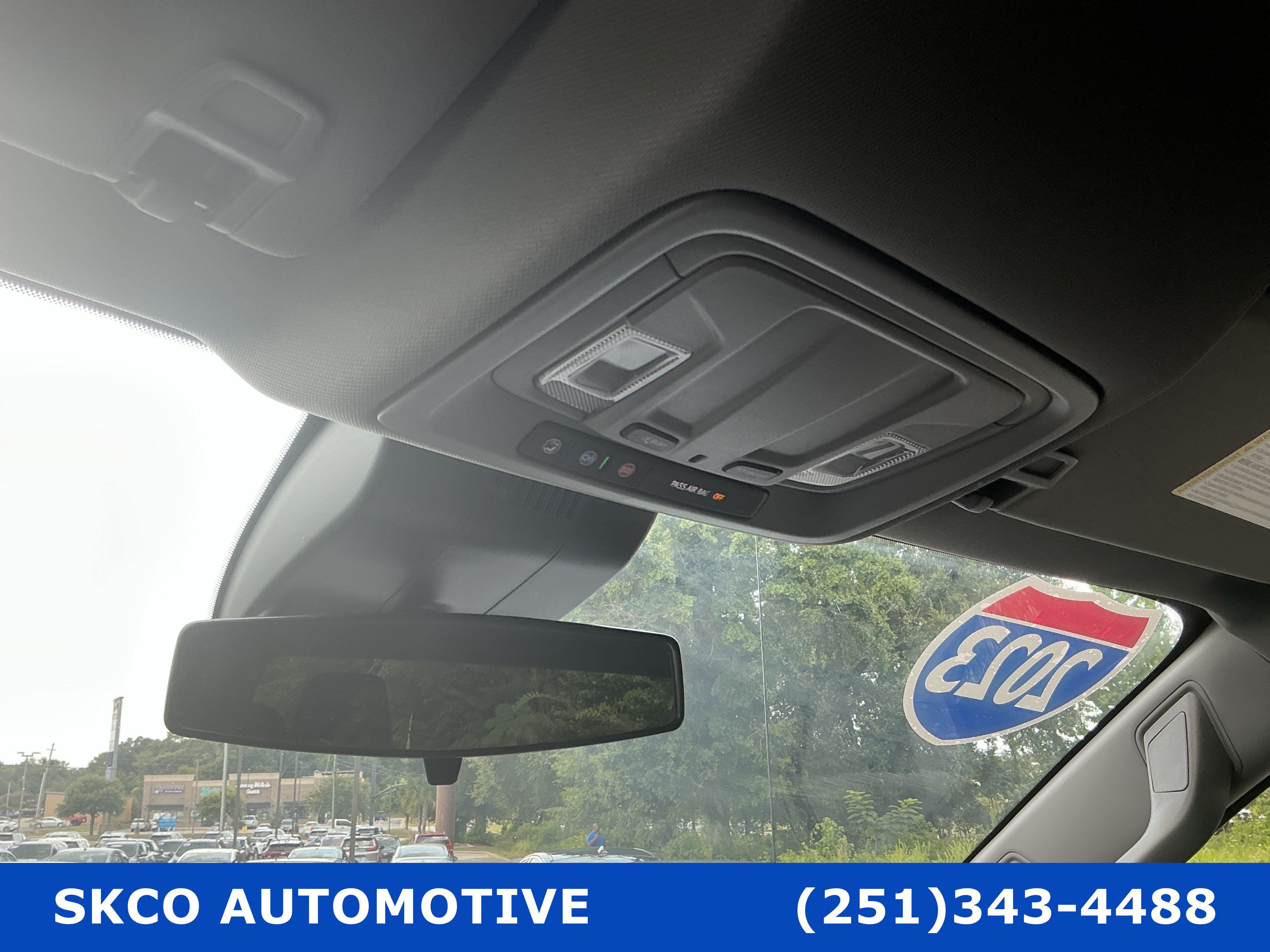 Used 2023 Chevrolet Silverado 1500 LT AWD/4WD image 26