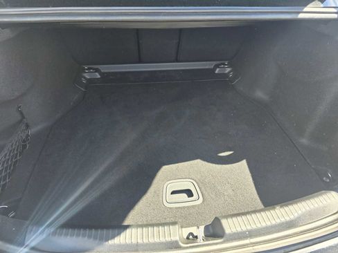 Used 2024 Mercedes-Benz C 300 Sedan image 17