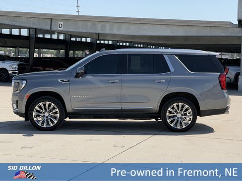 Used 2021 GMC Yukon Denali w/ Denali Ultimate Package AWD/4WD image 9