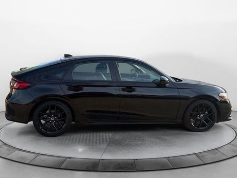 Used 2024 Honda Civic Sport image 2