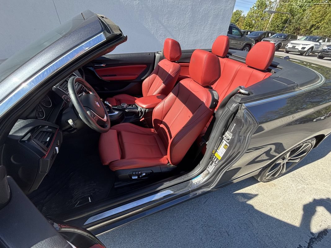 Used 2017 BMW 230i xDrive Convertible AWD/4WD image 12