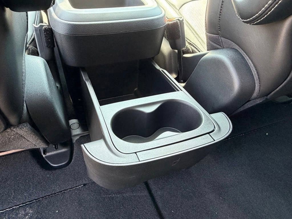 New 2026 Chrysler Pacifica Select w/ S Appearance Package FWD image 29