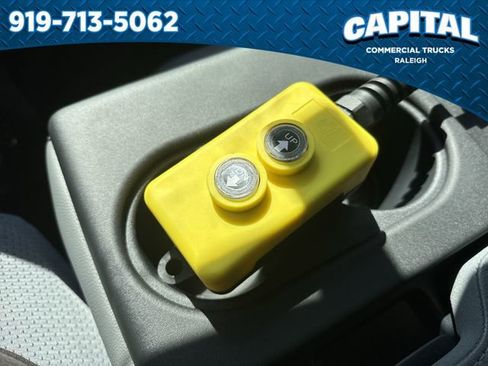 New 2025 Ford F550 4x4 Crew Cab image 30