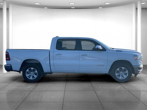 Used 2024 RAM 1500 Laramie image 8