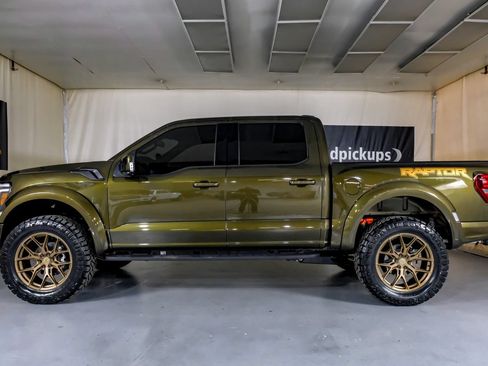 Used 2025 Ford F150 Raptor AWD/4WD image 11