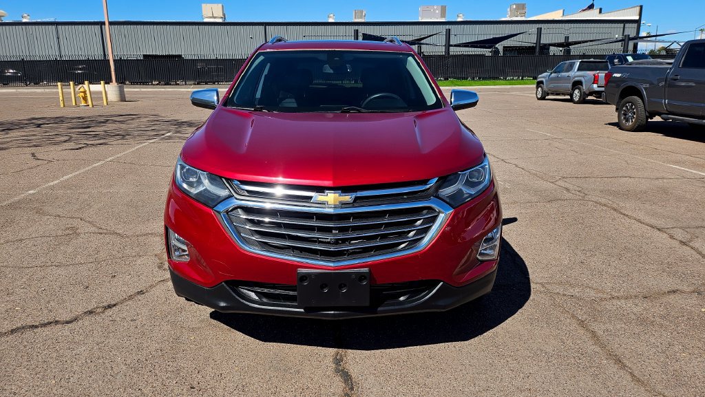 Used 2018 Chevrolet Equinox Premier FWD image 3